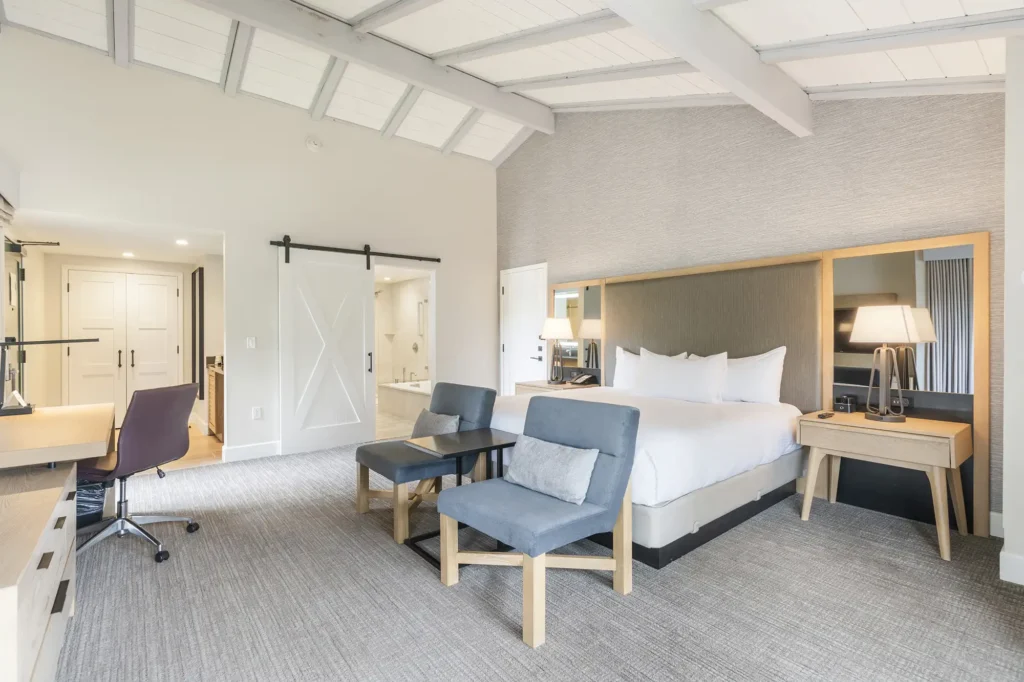 Pala mesa hillside king room11